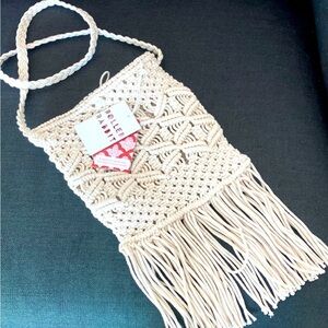 Roller Rabbit crochet bag